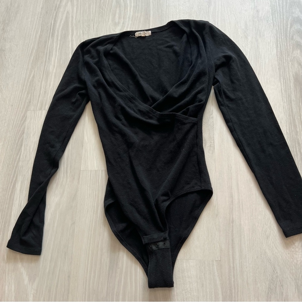Madewell Black‎ V Neck Long Sleeve Bodysuit Size Medium